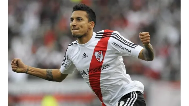Vangioni ilusiona a los hinchas del Millonario: "Nunca descarto volver a River"