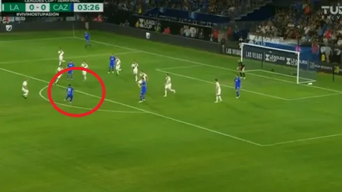 ¡Qué precisión! Madueña la colocó desde fuera del área