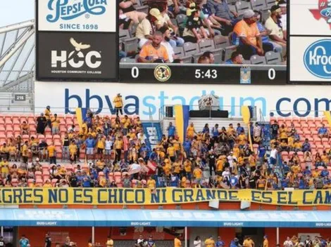 Guerra de banderas entre las porras de América y Tigres