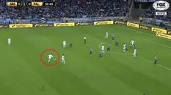Desde ahí le pegó Gustavo Scarpa.