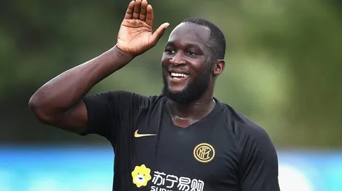 Lukaku estaría hablando con un ex compañero del Manchester United para convencerlo de ir al Inter