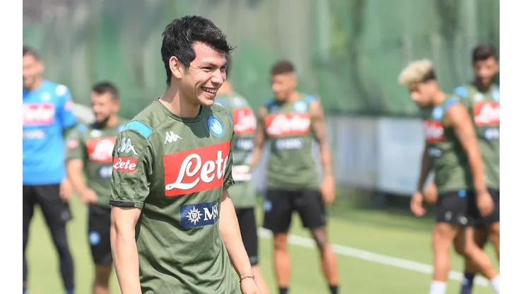 Chucky Lozano ya se entrenó con Napoli. (Foto: Twitter oficial de Napoli)