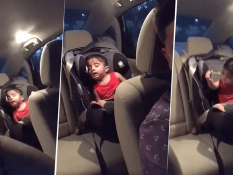 Video viral: el nene estaba durmiendo, sonó su música diabólica y se puso loco