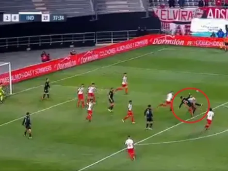 Con un golazo de chilena, Estudiantes selló su paliza sobre Independiente