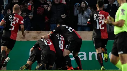 El festejo alocado de Colón de Santa Fe.