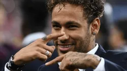 Está en otra: mientras se define su futuro, Neymar tiró una frase de Bob Marley