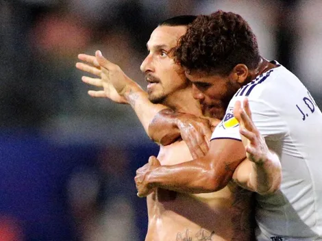 Lo festeja Jona: un gol de Zlatan, tras asistencia suya, fue nominado al Puskas