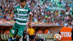 Fanáticos de Santos culpan a Abella por la derrota