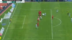 Una locura: Víctor Malcorra rompió el cero ante Veracruz con un golazo de tiro libre