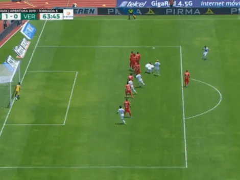 Una locura: Víctor Malcorra rompió el cero ante Veracruz con un golazo de tiro libre