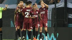 Un periodista muy Boca se fue a dormir rendido a los pies de River