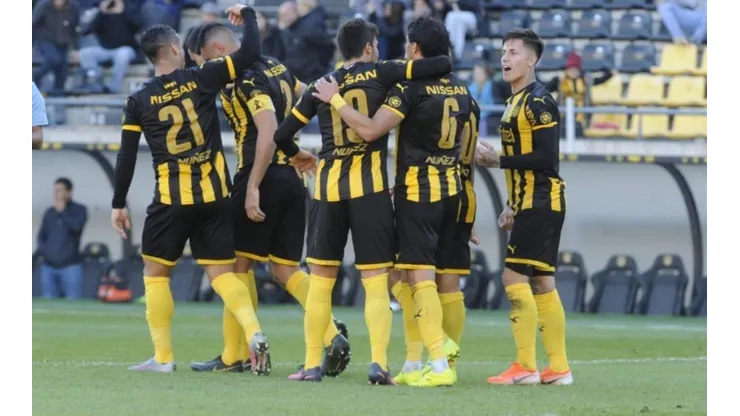 Peñarol recibe a Juventud