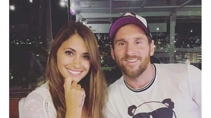 Antonela Roccuzzo subió una foto con Messi y un detalles nos dejó intrigados