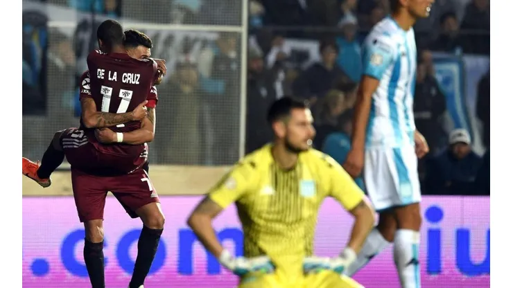 La paliza del año: River humilló 6-1 a Racing en Avellaneda