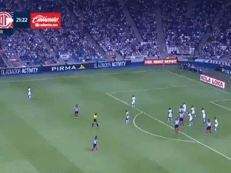 Desde un tiro libre de larga distancia, Layún abrió el marcador