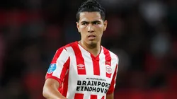 Hermoso gesto de Erick Gutiérrez con un aficionado