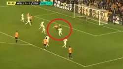 Magia de Raúl Jiménez para un golazo de Wolverhampton