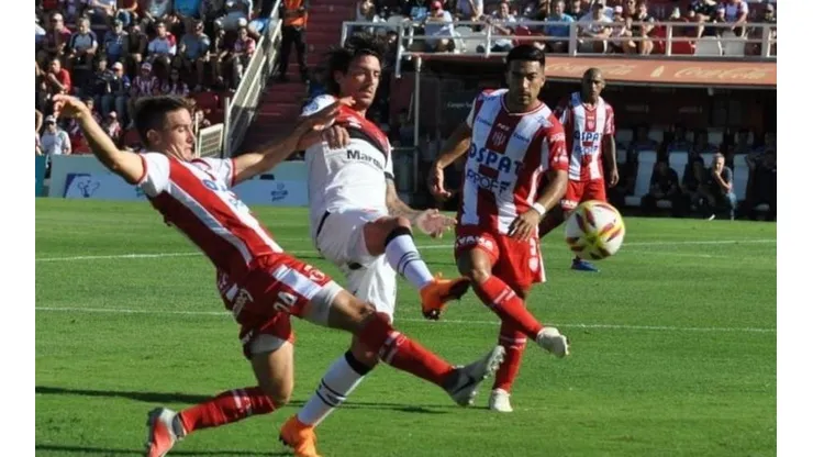 Newell's Old Boys vs. Unión por la Superliga.