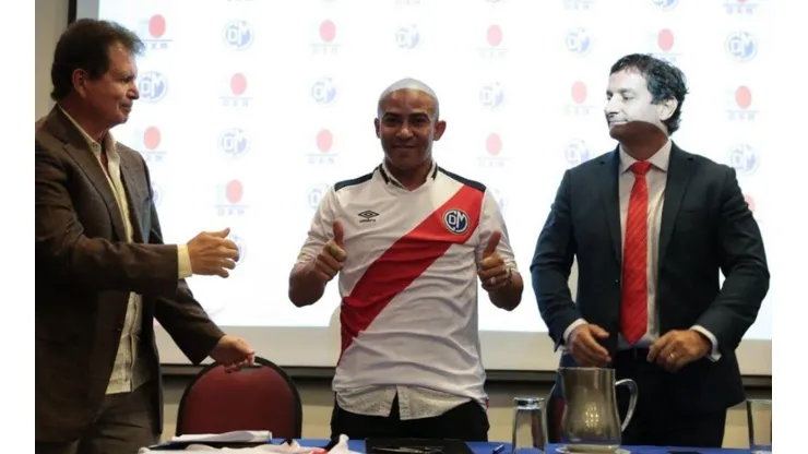 Ríos llegó a principios del presente año.
