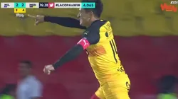 Germán Cano festeja su doblete contra Millonarios en Copa Águila.