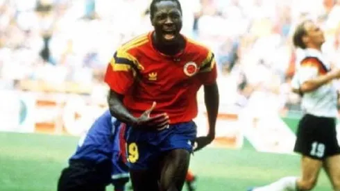 Fredy Rincón festeja su gol contra Alemania en el Mundial de Italia 90.