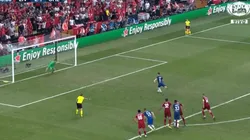 ¡Pegó el saltito! Jorginho dejó parado a Adrián y empató de penal para el Chelsea