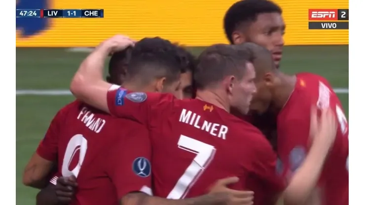 El pase de Fabinho cambió todo: Liverpool salió al segundo tiempo con todo y empató