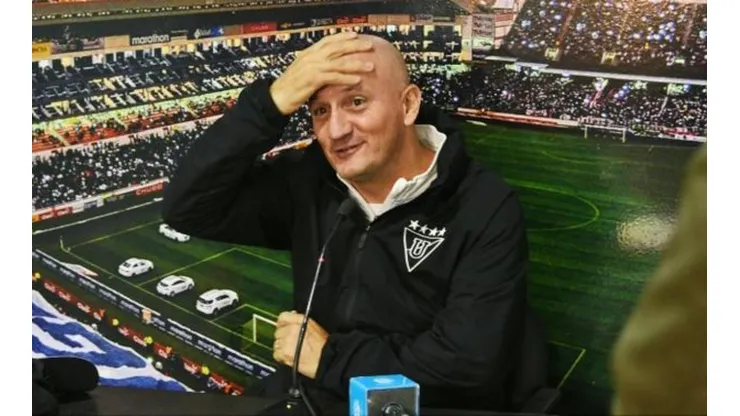 El DT de Liga de Quito opinó que a Boca le hace falta correr más riesgos