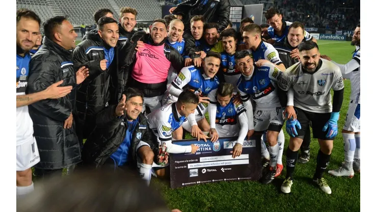 Era la noche de De Rossi hasta que Almagro eliminó por penales a Boca de la Copa Argentina