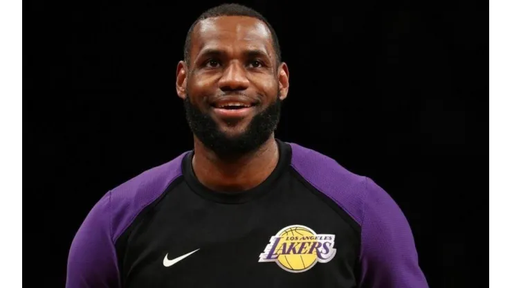 LeBron James se vistió de influencer y volvió loco a miles de niños con su último reto