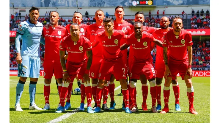 Lo de siempre: el Toluca le agradeció a sus seguidores, pero solo recibió insultos en las redes