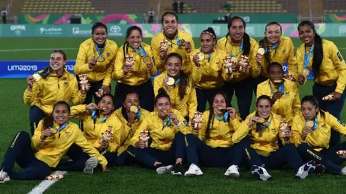 Selección Colombia femenina, campeonas de los Juegos Panamericanos 2019.