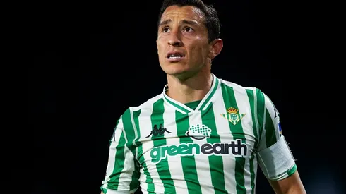 Betis, negado a dejar ir a Andrés Guardado