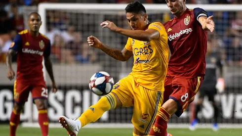 Carlos Salcedo, durante el duelo ante Real Salt Lake por Leagues Cup. (Foto: Getty)