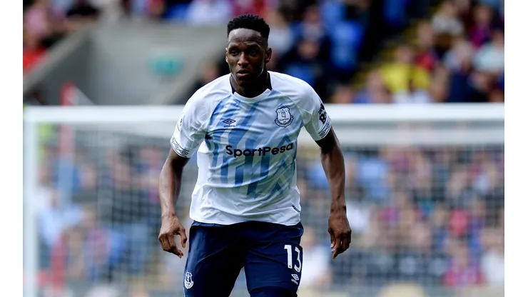 Grandes elogios en Inglaterra a Yerry Mina tras su debut de temporada con Everton