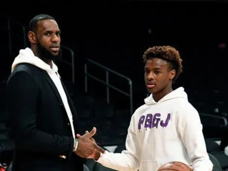 El hijo de LeBron dejó a todos impresionados con esta volcada... ¡y tiene 14 años!