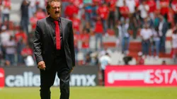 La Volpe apoyó a su plantel y se quejó del árbitro