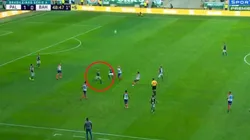 Felipe Melo demostró que su violencia sigue vigente.