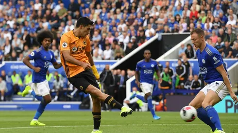 Jiménez y Wolverhampton debutaron con un empate