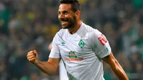 Pizarro llegó al Werder Bremen de la Bundesliga hace 20 años.