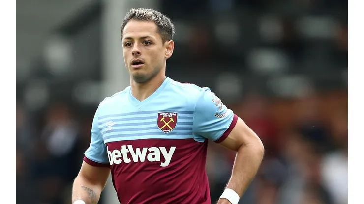 Manchester City aplastó al West Ham y Chicharito tocó la pelota solo 9 veces