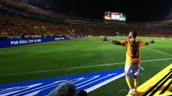 Club y afición unidos para homenajear a Gignac