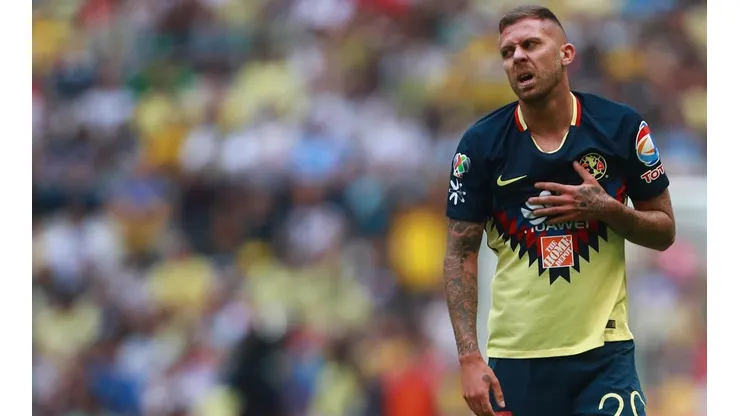 "Baños trabaja para encontrarle club a Ménez"