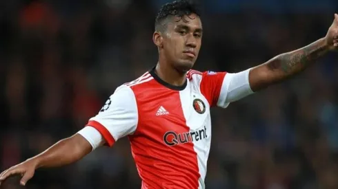 Tapia se formó en la academia limeña de fútbol Esther Grande de Bentín,