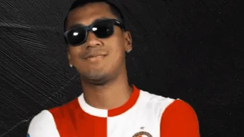 Tapia jugó la última temporada en el Twente de la Eredivisie.