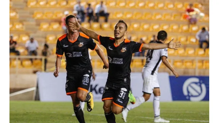 Cimarrones vs. Alebrijes
