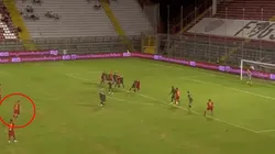 Foto del tanto de tiro libre.