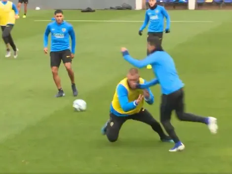 Questo È Boca: el video de De Rossi yendo al piso una y otra vez en el entrenamiento