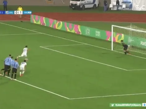 A lo Loco Abreu: el pibe Valenzuela le marcó un golazo a Uruguay
