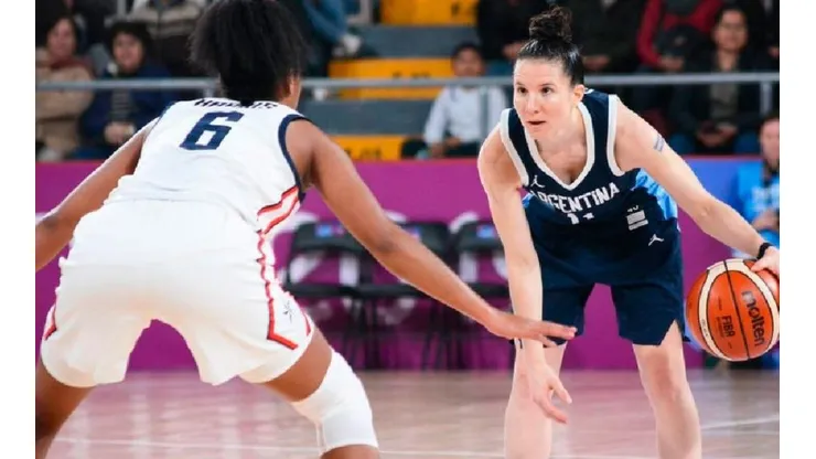 Vergüenza en el básquet femenino: Argentina quedó eliminada por no llevar la ropa adecuada